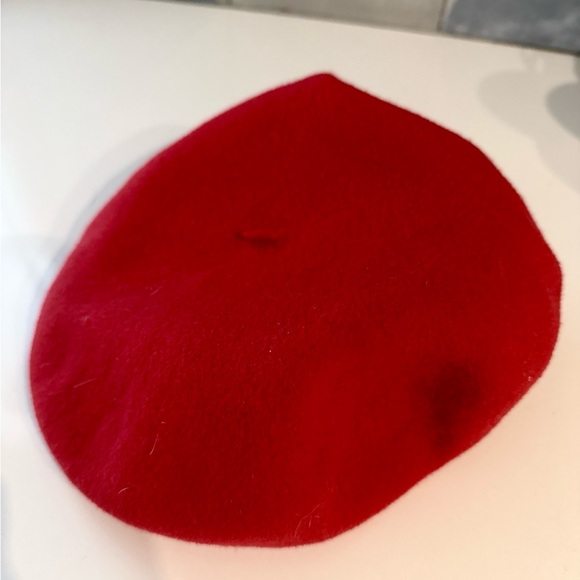 Schneider K. Red wool beret. OS - Picture 3 of 5